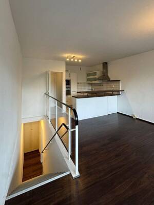 Provisionsfrei: Helle 2-Zimmer Maisonette im Corbusierhaus, Berlin-Westend – 14055 Berlin – Vorschaubild 1
