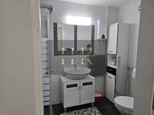Lichtdurchflutete und modernisierte 3-Zimmer-Wohnung - Großzügiges Wohnen trifft attraktive Kapitalanlage – 75175 Pforzheim – Vorschaubild 4