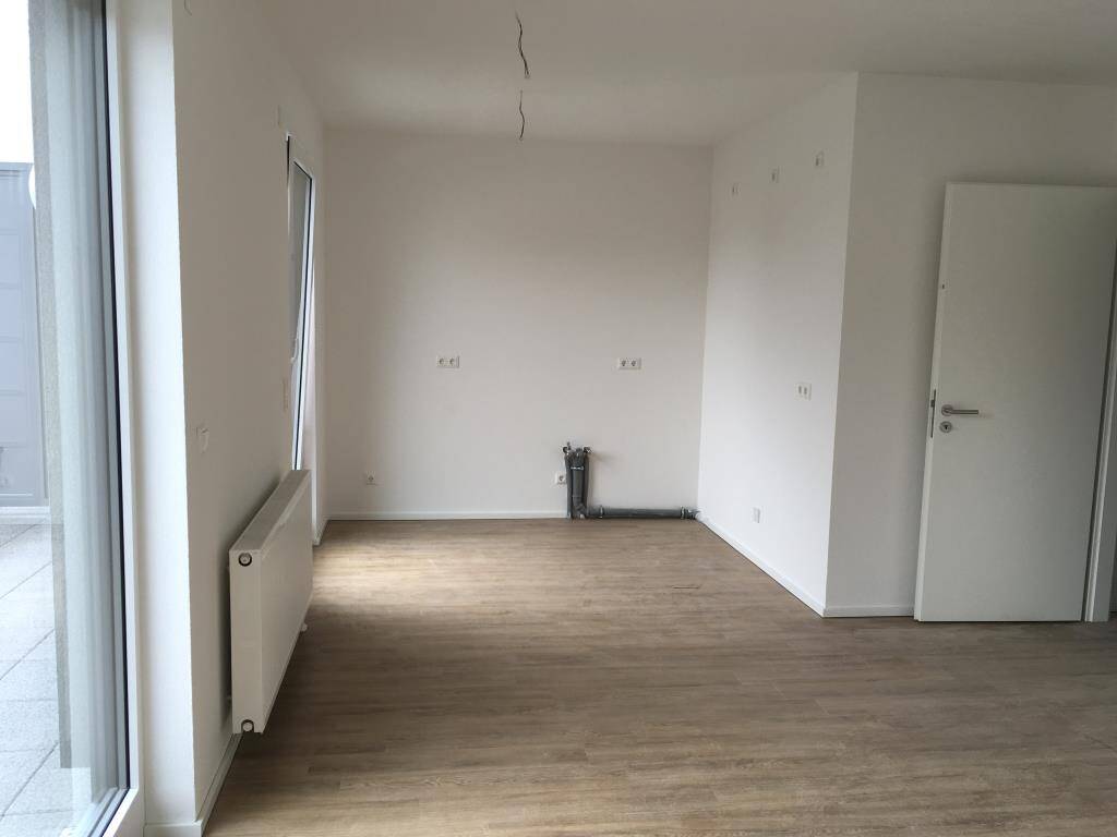 Bei VIVAWEST die Sonnenstrahlen auf der eigenen Terrasse genießen. – Mönchengladbach – Vorschaubild 5