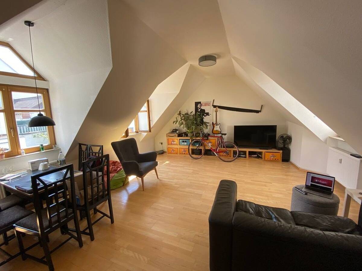 Hanau-Großauheim: gemütliche 2-Zimmer-Eigentumswohnung in ruhiger und schöner Altstadtlage – 63457 Hanau – Bild 1 von 9