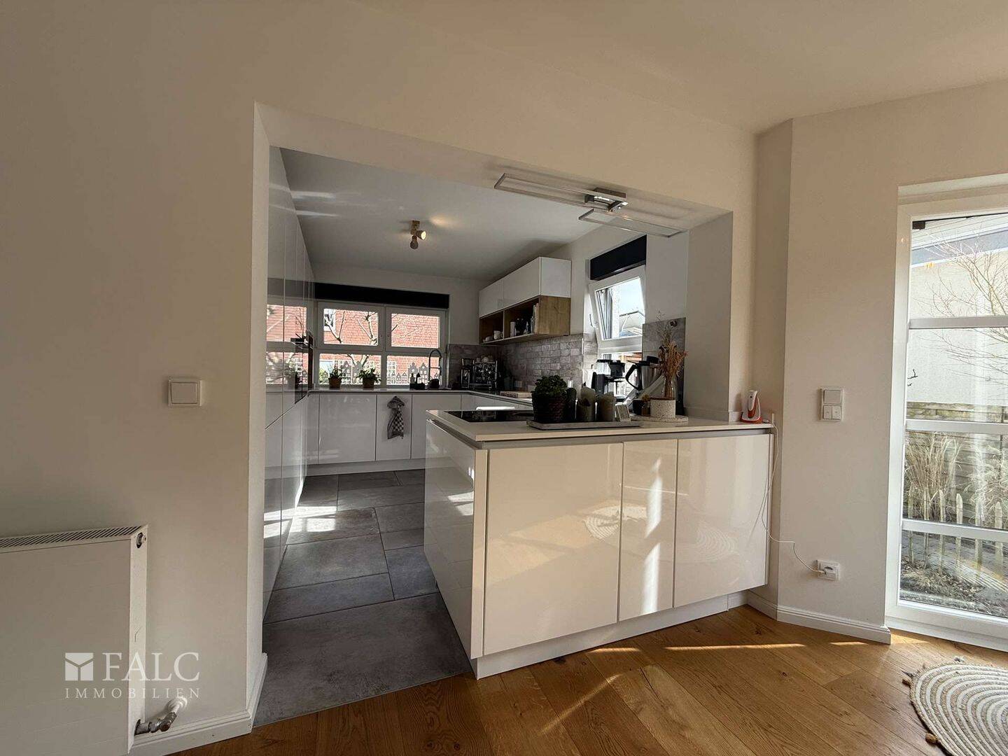 Wohnkomfort in begehrter Lage - Traumhaus in Klosterhardt-Süd – Oberhausen – Vorschaubild 2