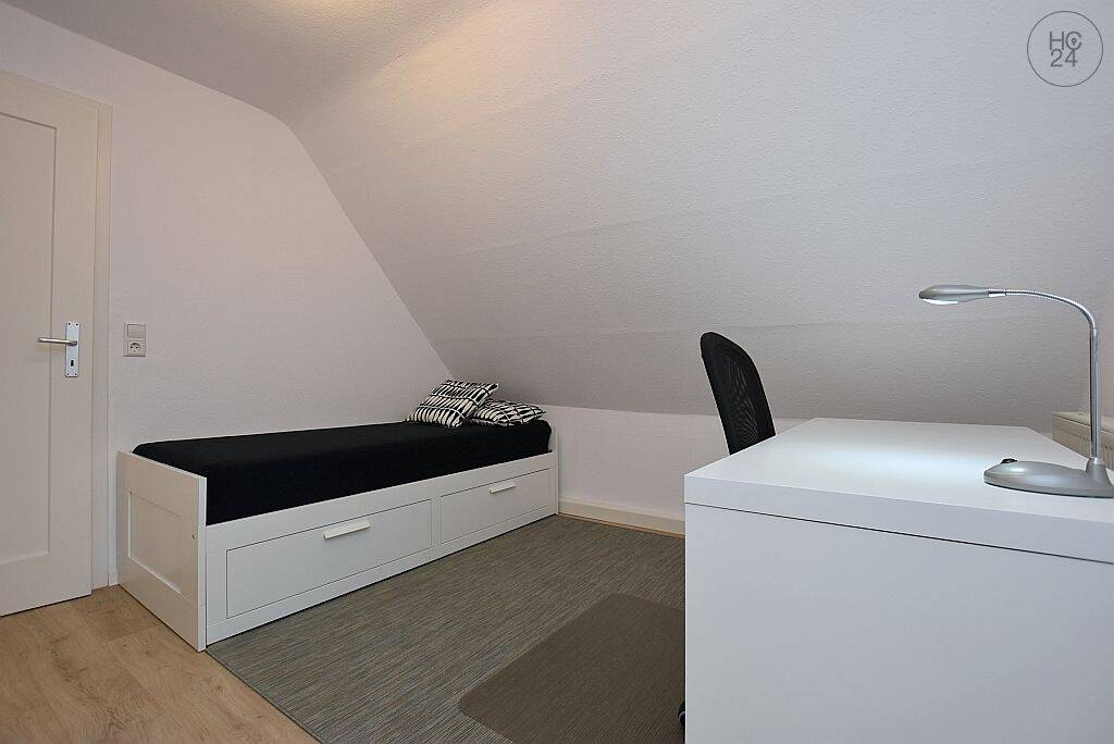 Schön möblierte Wohnung mit Balkon in Stuttgart Mühlhausen – Stuttgart – Vorschaubild 8