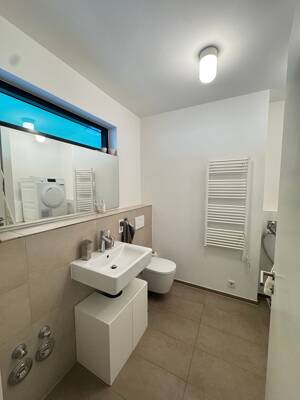 Hochwertig möblierte 2-Zimmer-Wohnung mit Balkon in zentraler Kölner Lage – 50676 Köln – Vorschaubild 6