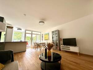 Zentrale & kernsanierte 3-Zimmer-Wohnung mit Loggia und Blick ins Grüne (befristet) – 10787 Berlin – Vorschaubild 7