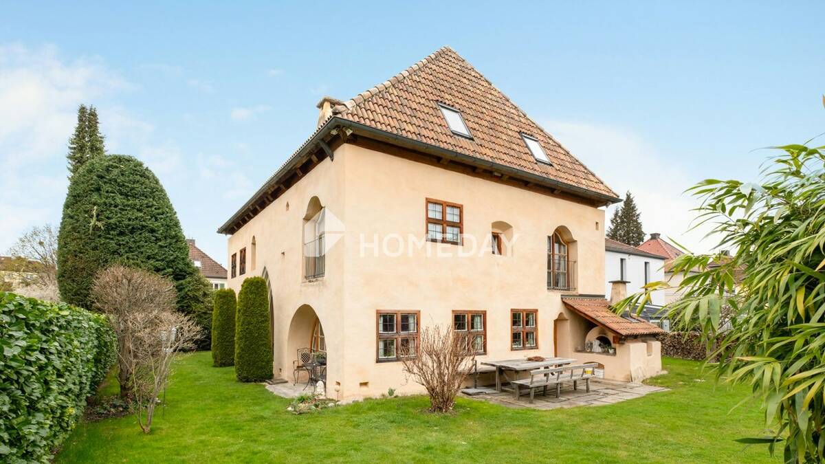 Exklusives Einfamilienhaus mit Spa, Aufzug und hochwertiger Ausstattung auf sonnigem Grundstück – 80686 München – Bild 1 von 9