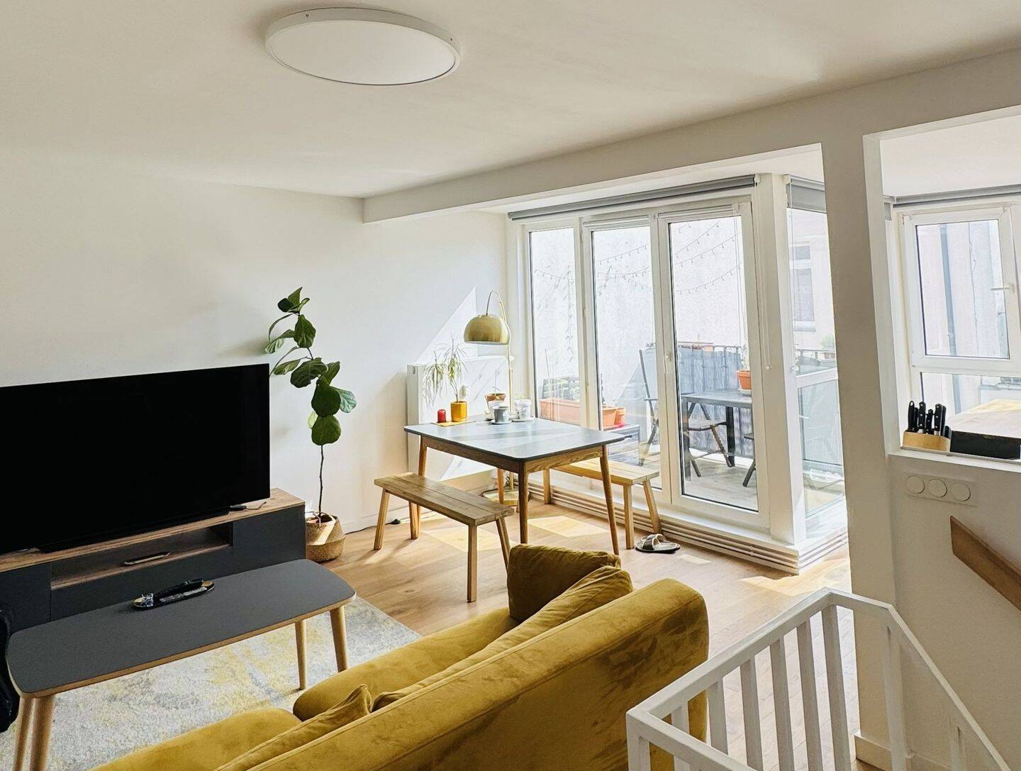 Provisionsfrei: Dachgeschoss-Maisonette mit Terrasse im begehrten Scheunenviertel – Berlin – Vorschaubild 4