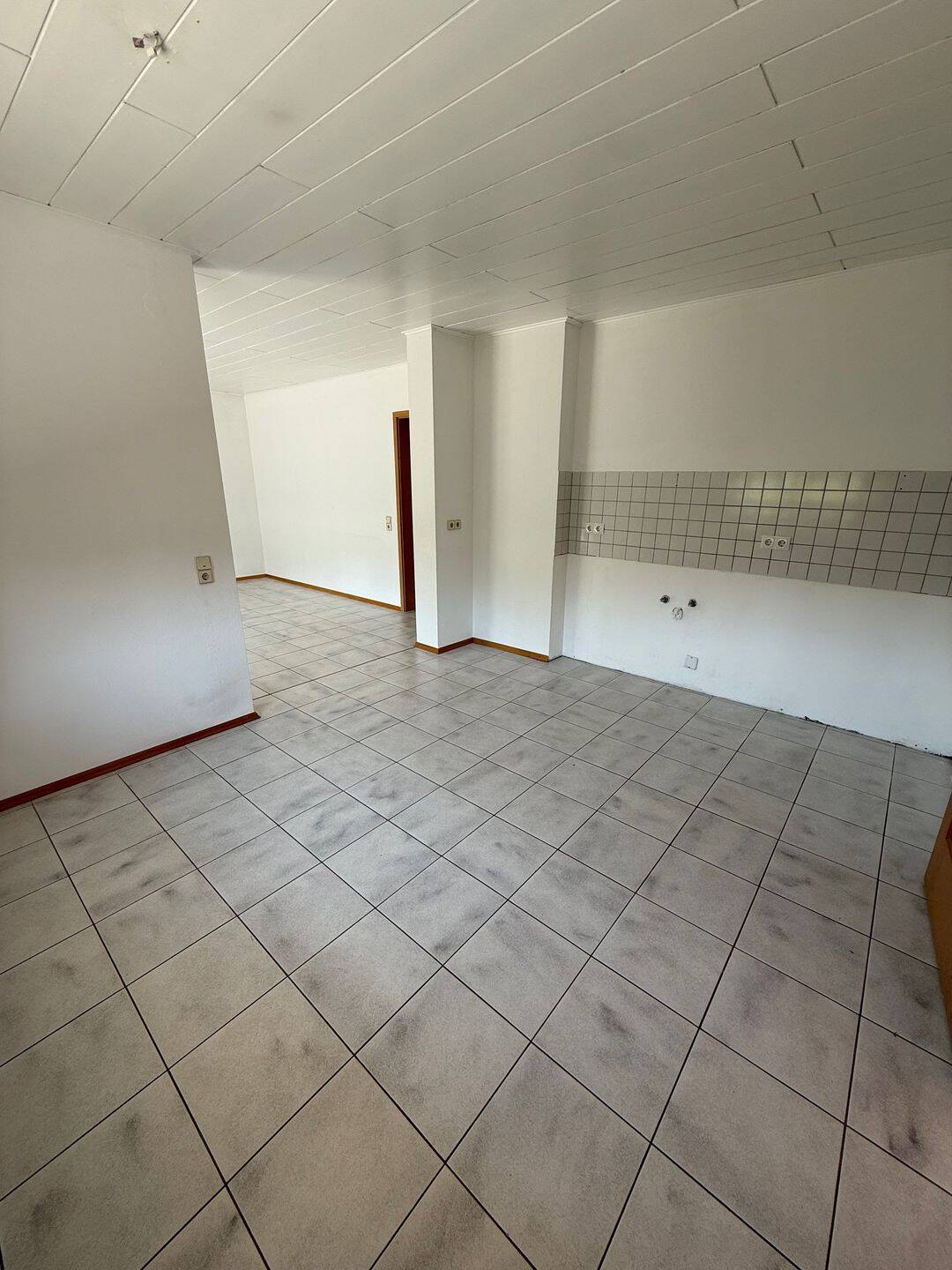 2 Zimmer Einliegerwohnung – Güntersleben – Vorschaubild 4