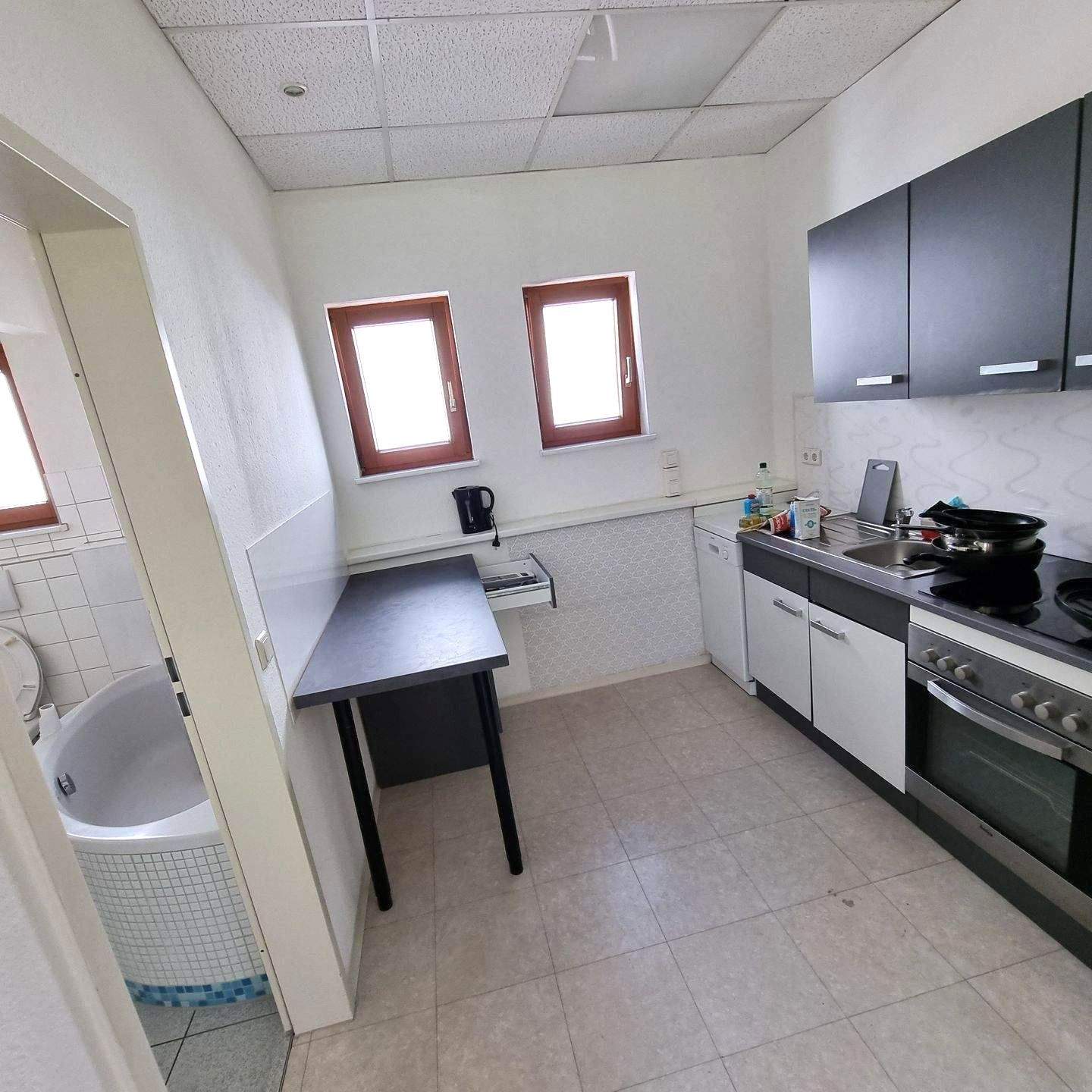 schöne 3 Zimmer-Wohnung mit KFZ Stellplatz in ruhiger Lage – Ulm – Vorschaubild 7