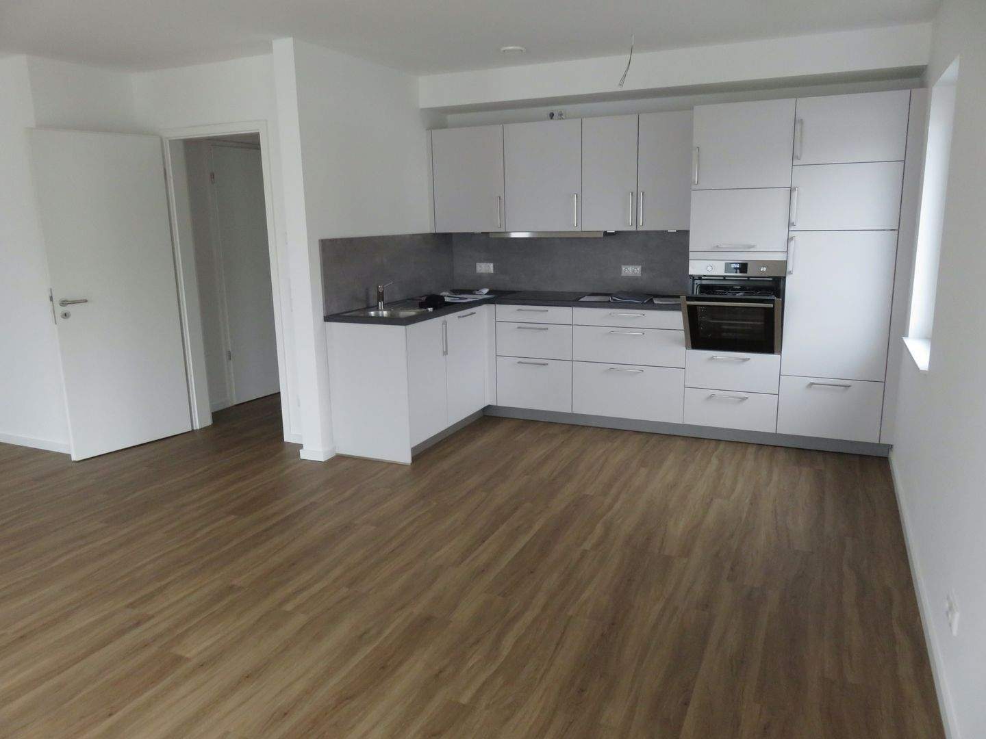Moderne 2-Zimmerwohnung mit Balkon in ruhigem Neubaugebiet von St. Jürgen – Lübeck – Vorschaubild 2