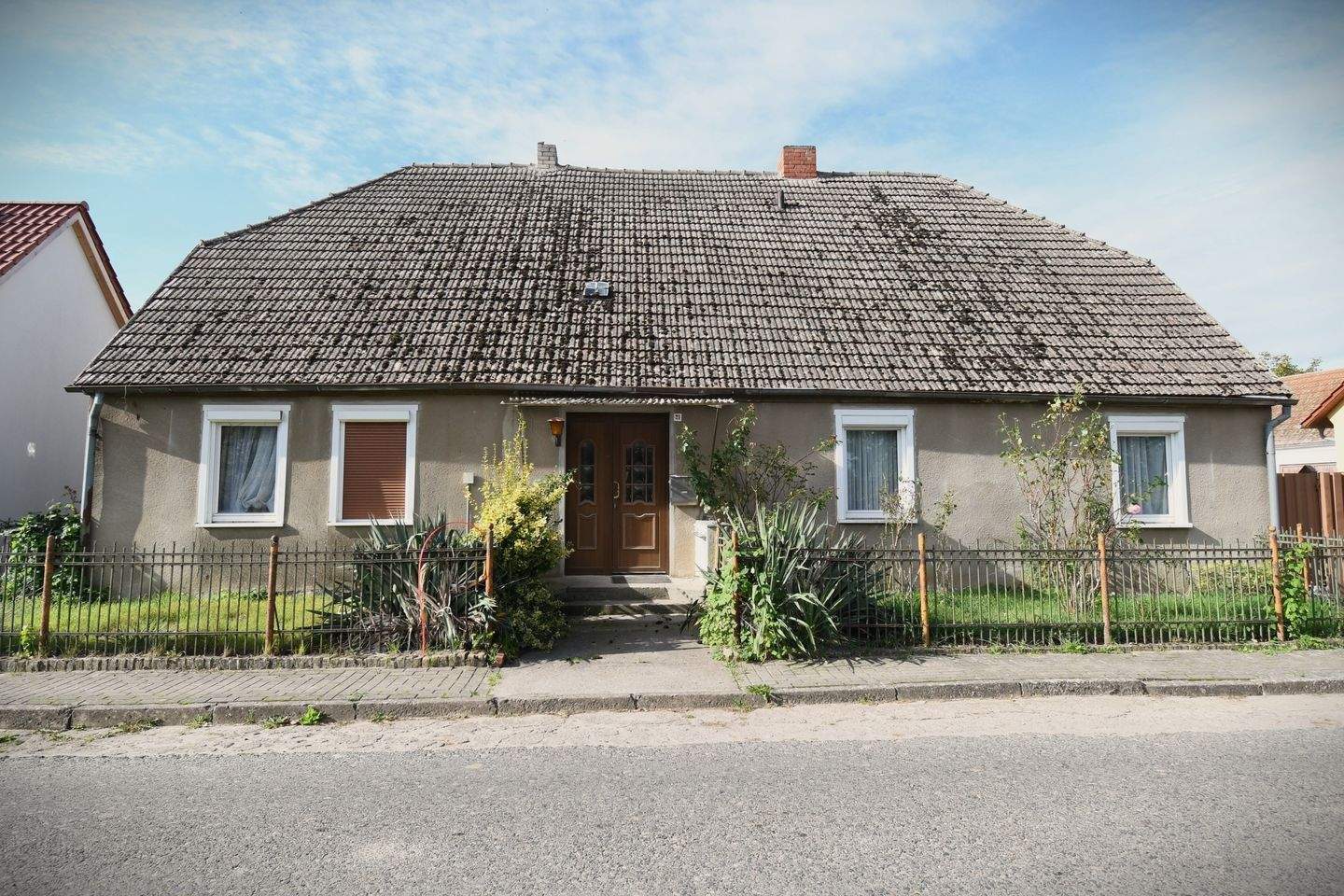 Uckermark - Ökologisch saniertes Bauernhaus mit Drei-Seitenhof, großzügigem Garten und Ausbaureserve! – Passow – Vorschaubild 4