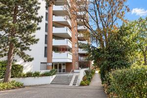 Top!! 2 Zi Whg mit Balkon in Bestlage von Sachsenhausen Süd