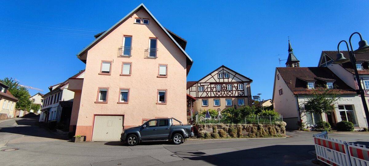 Bezahlbar und familienfreundlich - mit ein paar Restarbeiten den Traum vom Eigenheim verwirklichen – Neunkirchen – Vorschaubild 2