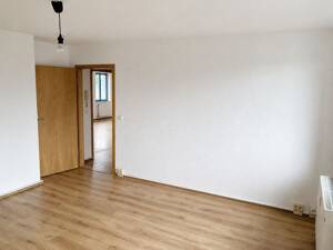 3-Zimmer Wohnung mit Balkon zur Miete in der Thiemstraße – 39104 Magdeburg – Vorschaubild 8