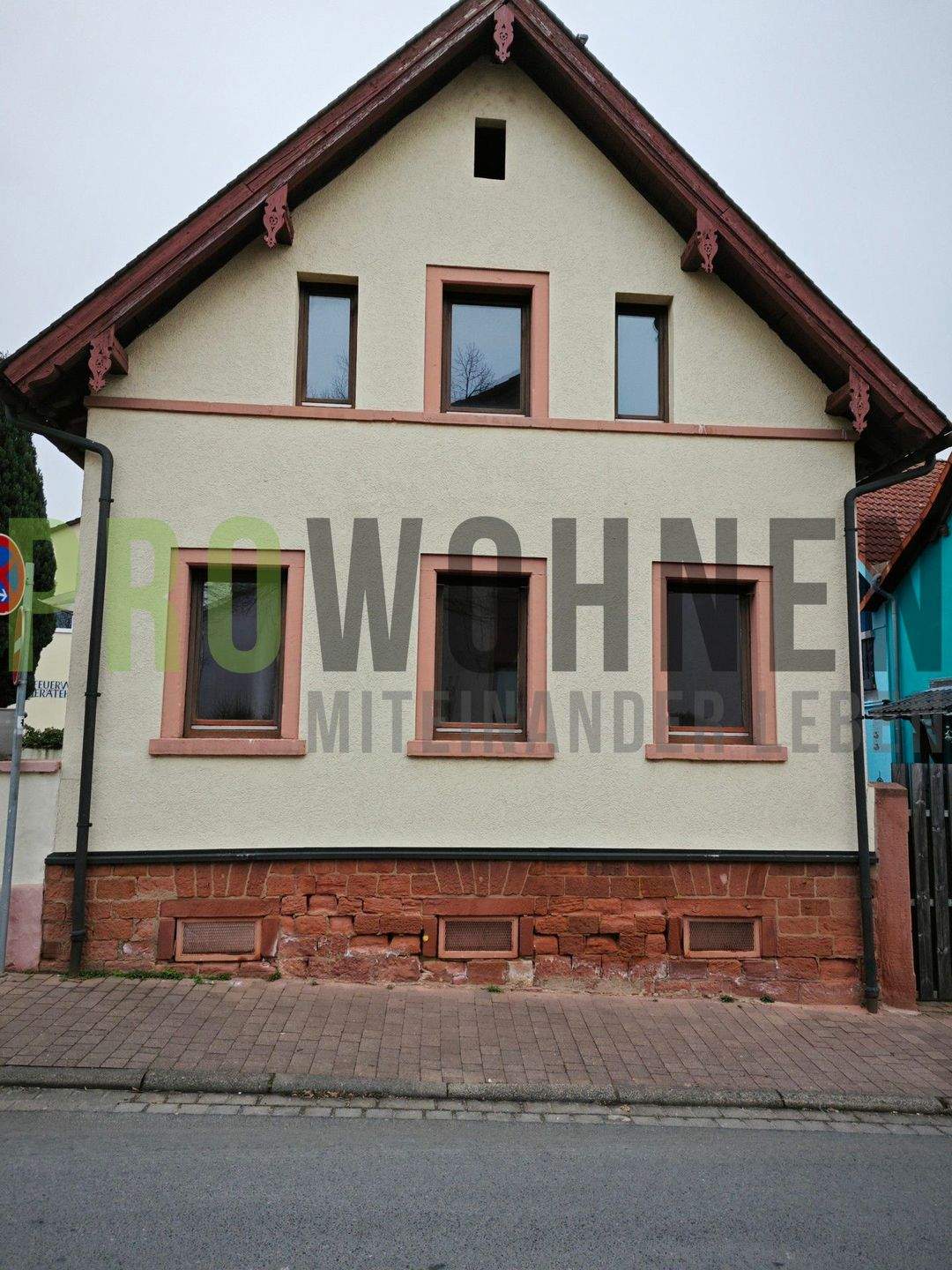 reserviert: Haus in Altstadtnähe zum günstigen Preis für Handwerker – Obernburg am Main – Bild 1 von 9