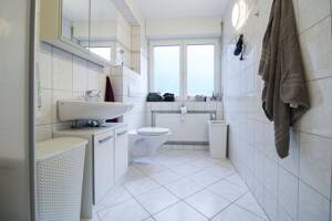 Zentrale 2-Zimmer-Wohnung mit Südbalkon und guter Anbindung – 70190 Stuttgart – Vorschaubild 6