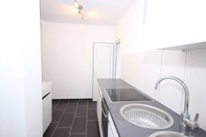 Kapitalanlage 5ZW + Stellplatz, 8,5% Bruttorendite, Ausbaupotential Bühnengeschoss – 70176 Stuttgart – Vorschaubild 4