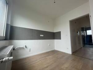 Neu sanierte 2-Zimmer-Wohnung mit Balkon in Oberhausen – 46117 Oberhausen – Vorschaubild 6