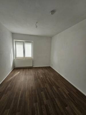 Charmante 3-Zimmer-Etagenwohnung in Hannover 60,14 m² mit Badfenster und Laminatboden – 30459 Hannover – Vorschaubild 5