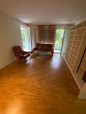 3 Zimmerwohnung mit hochwertiger Einbauküche und großem Balkon – 80807 München – Vorschaubild 6