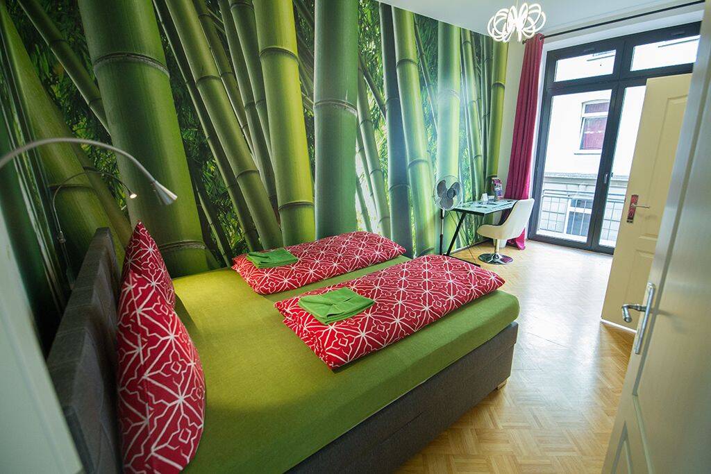 Vollausgestattete, moderne Ferienwohnung (54 qm) mitten in der Koblenzer Altstadt – Koblenz – Vorschaubild 6
