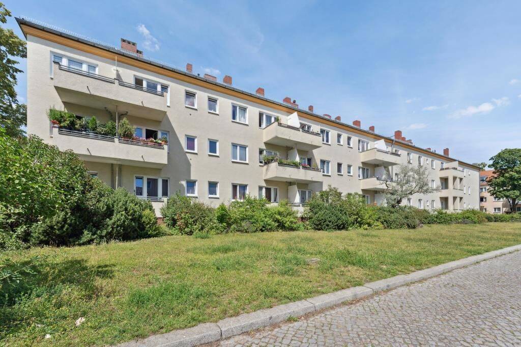 Attraktive leerstehende 2-Zimmer Wohnung in Berlin-Tempelhof in ruhiger Wohnanlage – Berlin – Vorschaubild 2