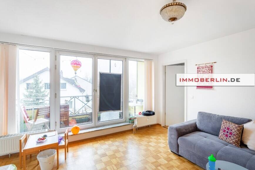 IMMOBERLIN.DE - Top-Lage! Helle 2-Zimmer-Wohnung mit Sonnenterrasse in Steglitz – Berlin – Bild 1 von 9