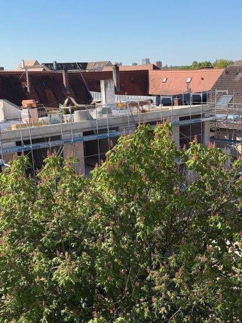 Grüner Innenhof! Unsere Maßnahme gegen die Hitze! Chice 1 Zi.- NB- ETW mit Balkon! – Erlangen – Vorschaubild 8