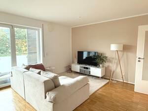 Modernes Appartement mit Balkon und Außenstellplatz in Jena