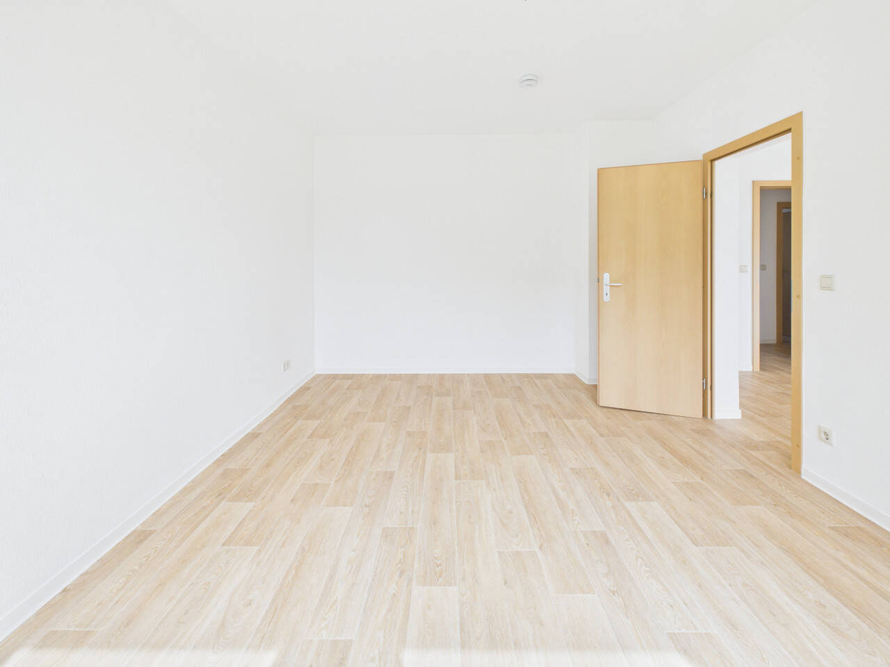 2-Raum-Wohnung im Erdgeschoss mit Balkon in Schloßchemnitz – Chemnitz – Vorschaubild 7