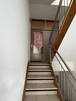 Stadtnahe Wohnung mit drei Zimmern sowie Balkon und Einbauküche in Heidenheim – 89518 Heidenheim an der Brenz – Vorschaubild 2