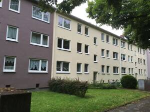 Solide Kapitalanlage 3-Zimmer-Wohnung mit Balkon in Benrath (WE 22)