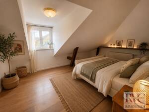 Außergewöhnliche Dachgeschosswohnung mit Charme und zwei Dachterrassen – 83410 Laufen – Vorschaubild 8