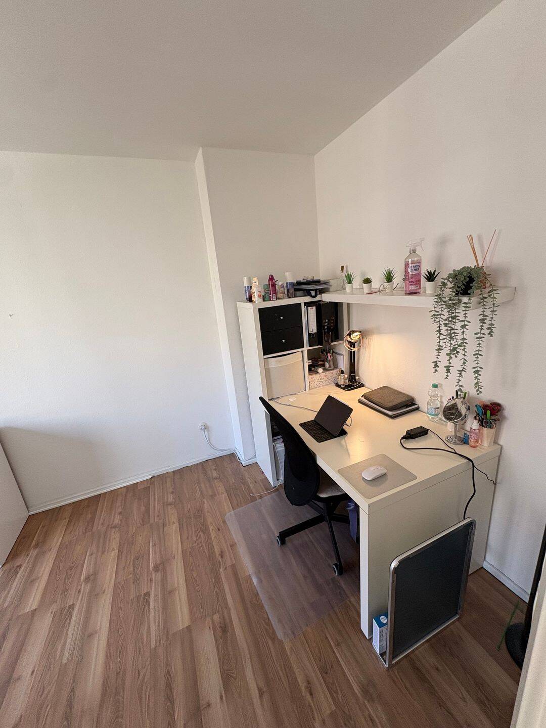 Schöne 2-Zimmer-Wohnung von Privat mit Aufzug – Bremerhaven – Vorschaubild 3