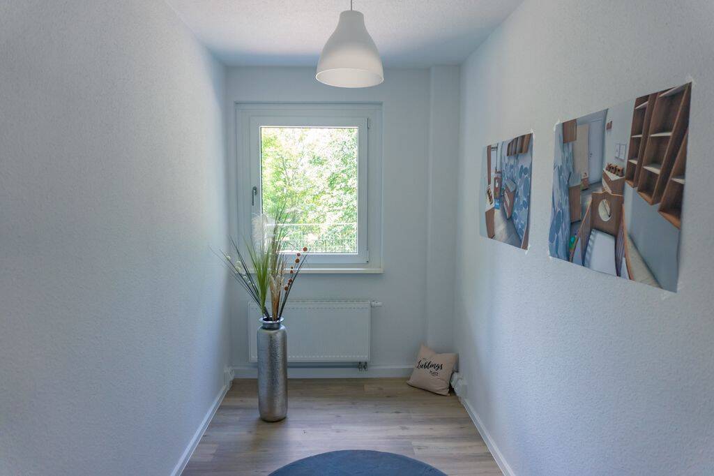 Attraktive 3-Raum-Wohnung mit Balkon in schönem Wohnumfeld – Chemnitz – Vorschaubild 4