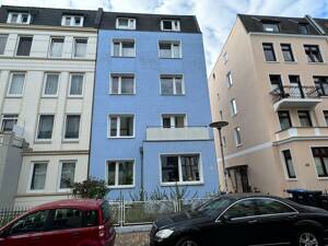Gepflegtes Mehrfamilienhaus mit 5 Wohnungen und 4 Garagen in Lübeck- St. Lorenz-Nord – 23554 Lübeck – Vorschaubild 3