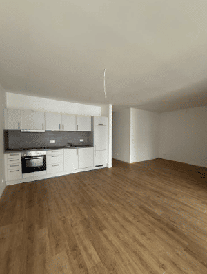Attraktive 2-Zimmer-Wohnung mit Balkon und Einbauküche in Peine