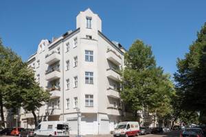 Erstattung der Erwerbsnebenkosten: 4-Zimmerwohnung in schönem Neuköllner Altbau
