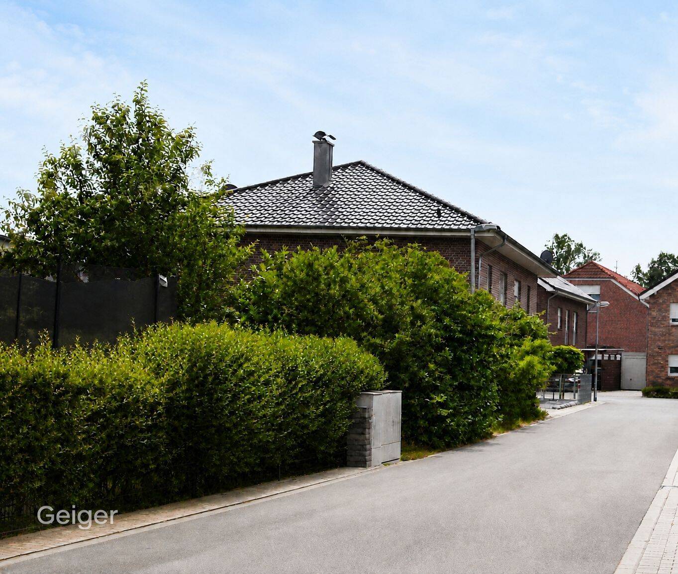 Doppelhaushälfte in idyllischer 1A Sackgassenlage, ideal für die junge Familie!