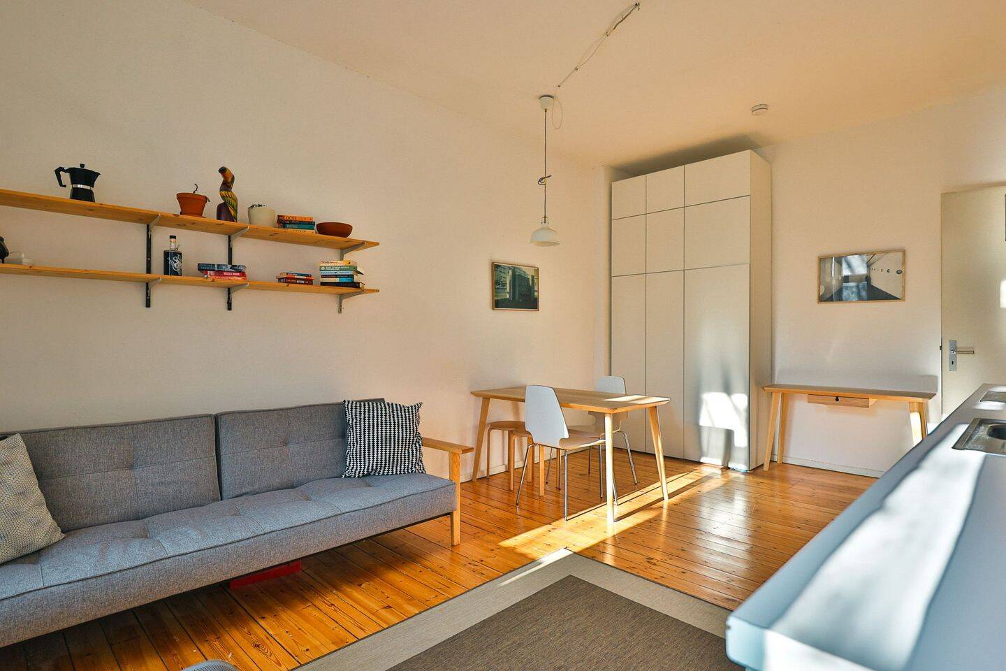 Hell & ruhig im Hinterhaus-Urbanität & Vielfalt vor der Tür - Wohnen an der Sonnenallee – Berlin – Vorschaubild 3