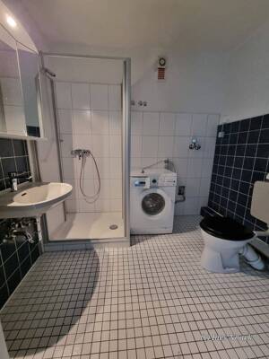 Über den Dächern von Elberfeld: Vermietete 2-Zimmer-Wohnung mit Aufzug, Weitblick und Citylage – 42103 Wuppertal – Vorschaubild 6