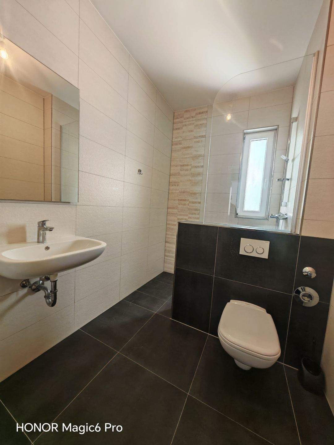 Helle und hochwertig renovierte 2-Zimmer Wohnung inkl. Einbauküche – Nürnberg – Vorschaubild 8