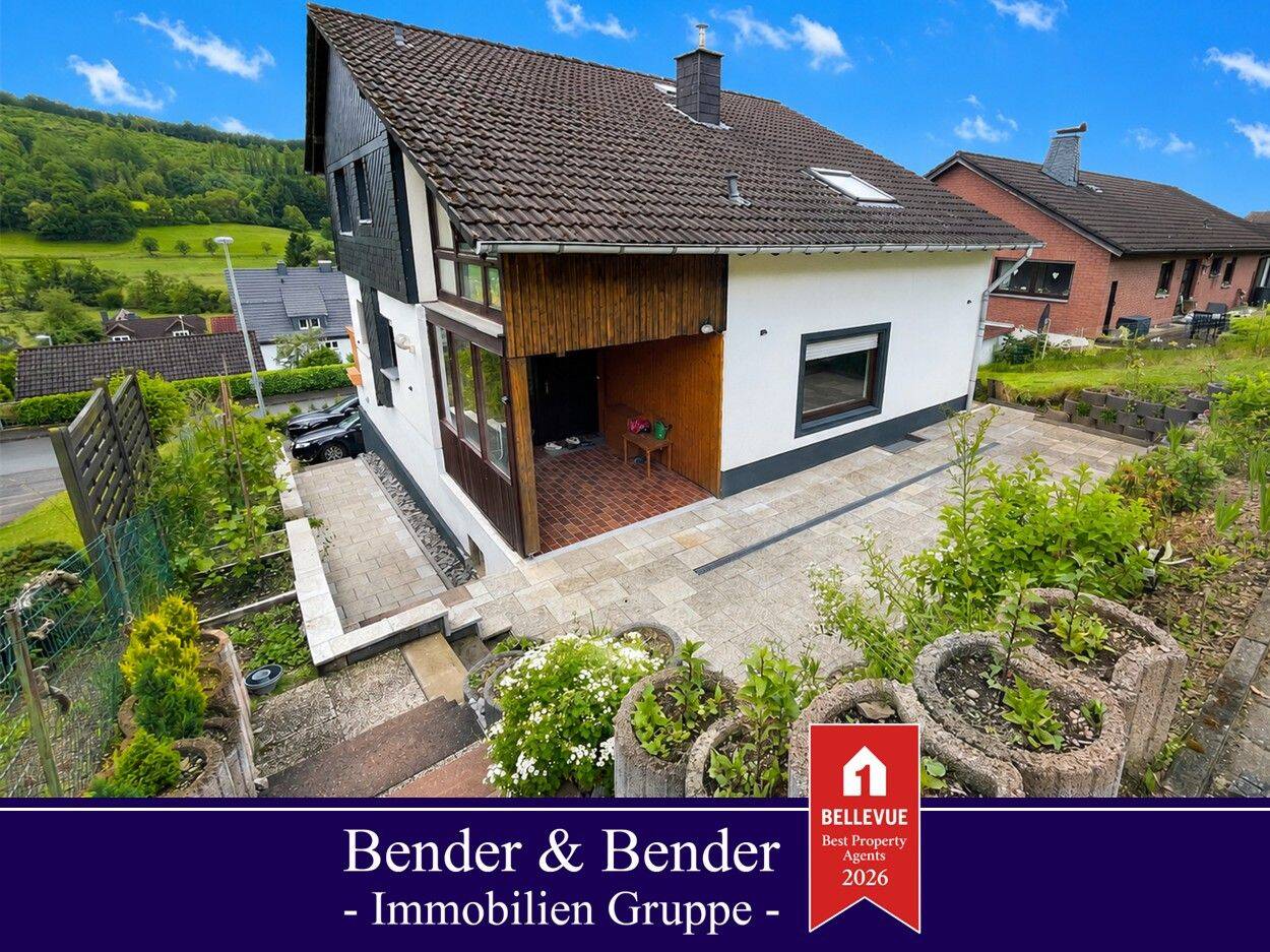 Gepflegtes Einfamilienhaus mit viel Platz und schöner Terrasse in Netphen / Grissenbach!