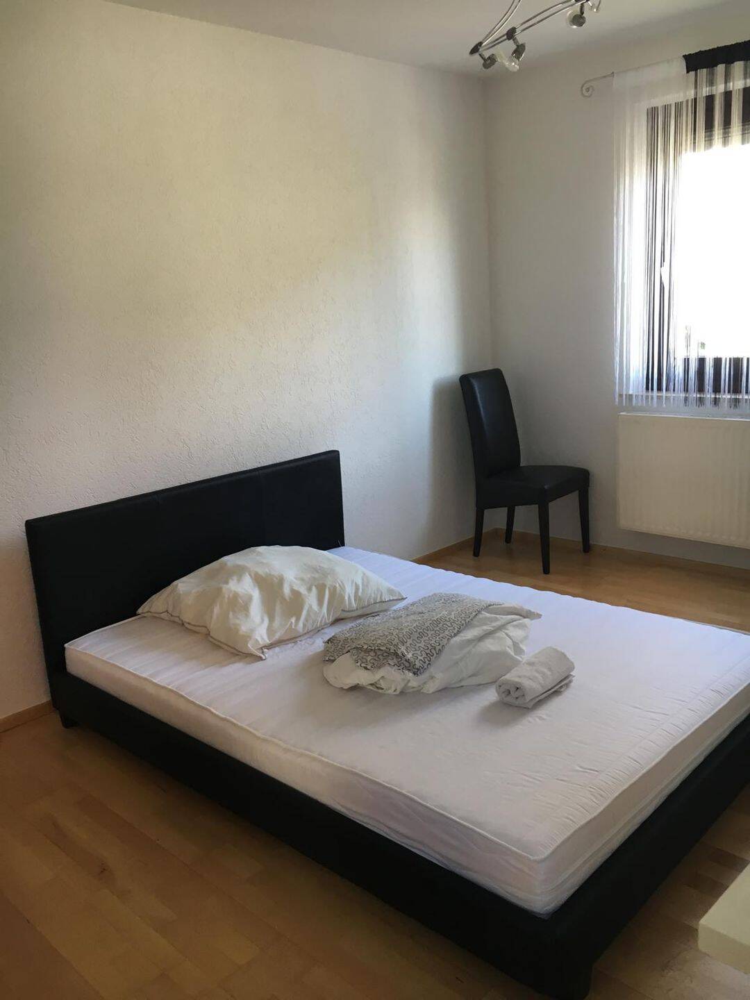 3 Zimmerwohnung mit Terrasse + KFZ Stellplatz – Stuttgart – Vorschaubild 5