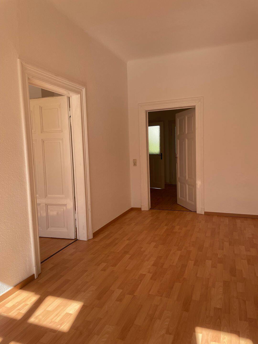 3-Zimmer Altbau-Wohnung in zentraler Lage – Leipzig – Vorschaubild 3