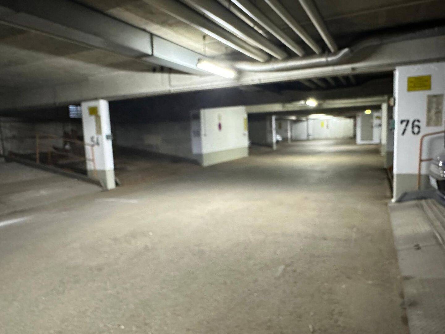 Ruhiger Westbalkon, sehr hell--freie Wohnung im Hochparterre – München – Vorschaubild 9