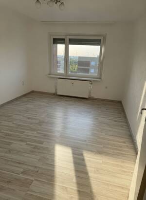 Helle 4-Zimmer-Wohnung und grünem Außenbereich in Salzgitter-Thiede – 38239 Salzgitter – Vorschaubild 5