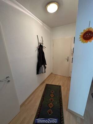 Ruhige gepflegte möblierte Wohnung im kompl. vermieteten Familienhaus. Sonnenbalkon elekt. Markise – 45309 Essen – Vorschaubild 8