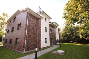 Schicke Wohnung mit großer Dachterrasse am Park