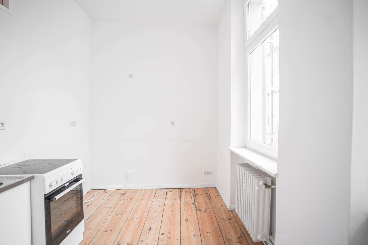 Charmante 1-Zi-Wohnung in Neukölln mit Balkon, Parkett, modernem Bad und großzügigem Grundriss – Berlin – Vorschaubild 5