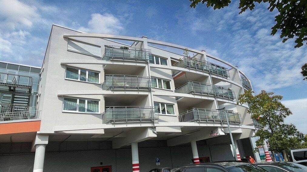 Eigennutzung mit großer Loggia & Aufzug – Dresden – Vorschaubild 2